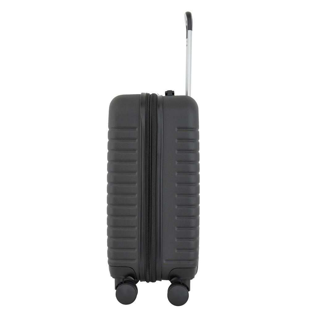 22" Hardside Carry-On Luggage, Black U5072