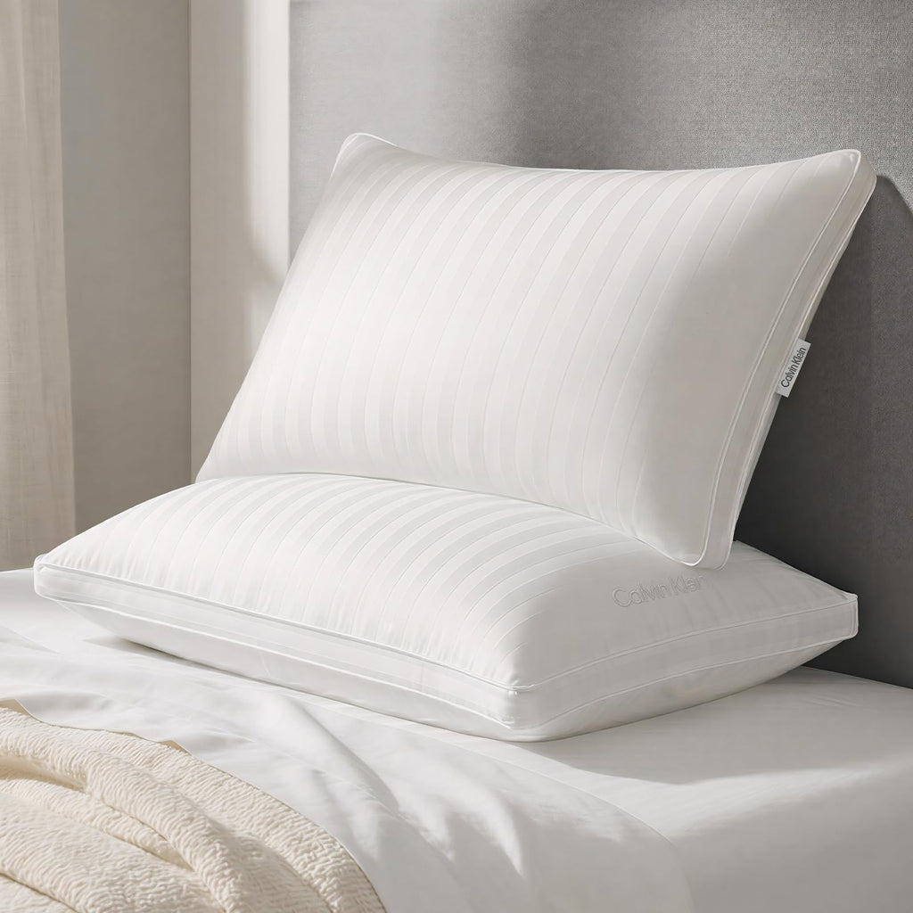 King Size Set of 2 Medium Soft Bed Pillows C552