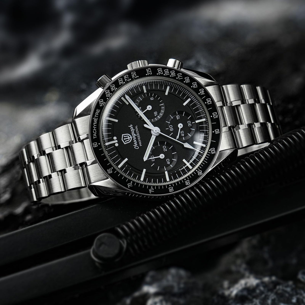 39mm Chronograph Watch H963