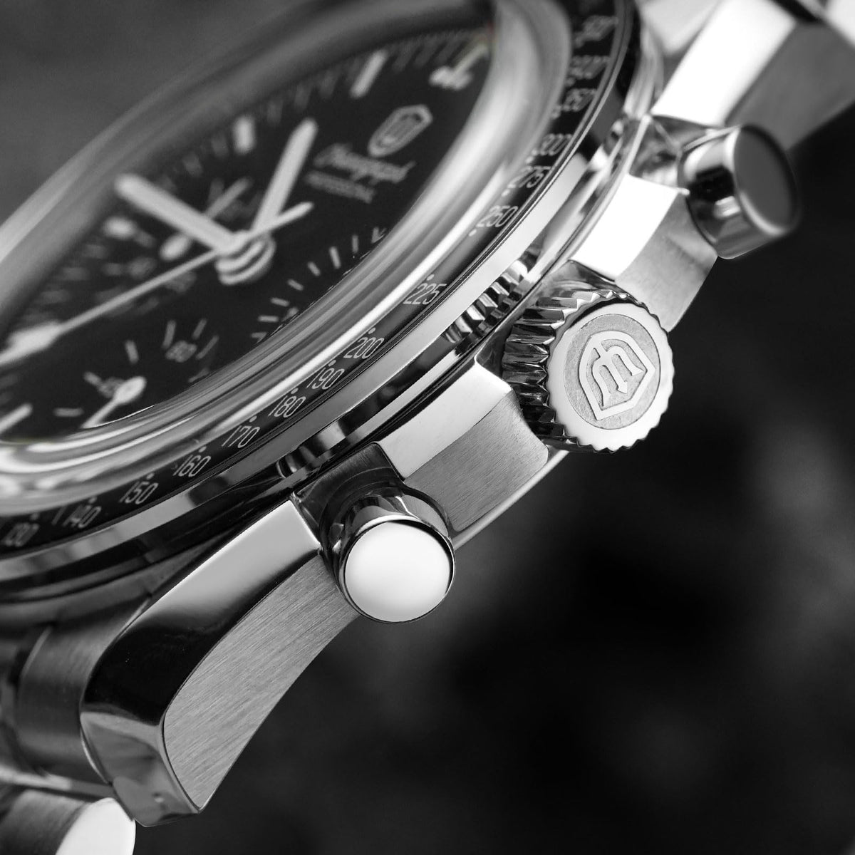 39mm Chronograph Watch H963