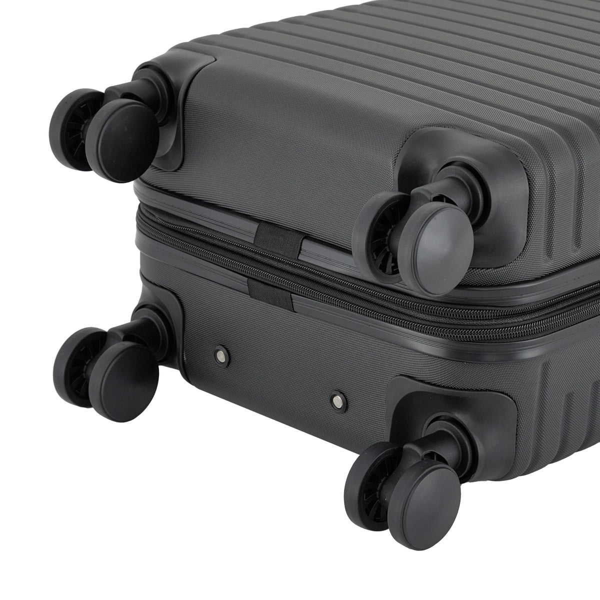 22" Hardside Carry-On Luggage, Black U5072
